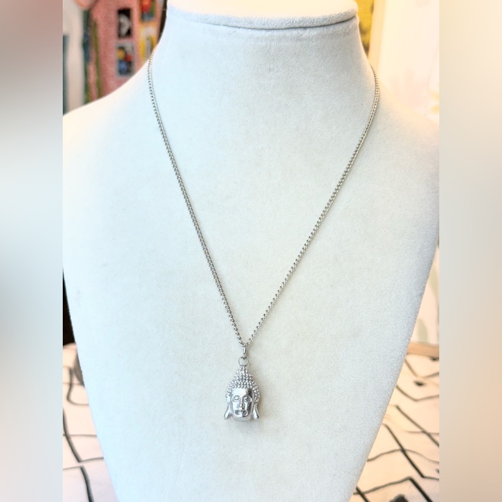 Silver Buddha Head Pendant Necklace – Spiritual Boho Charm – 18” Chain